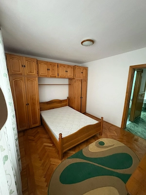 Închiriere apartament cu 2 camere - imagine 6