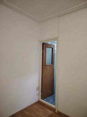 Garsoniera București sector 5 Alea Livezilor nr24bloc35 etaj 1 - imagine 8