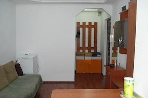 De vanzare garsoniera, zona Lipovei - imagine 4