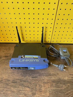 Router Linksys by Cisco WRT54GL Wireless-G