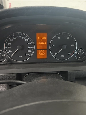 Mercedes Benz A clase automata  - imagine 2