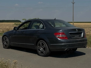 Mercedes-Benz C350 4MATIC - imagine 2