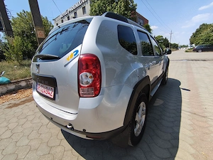 Dacia Duster 2012, 1.6 benzină, AC, tracțiune 4x4 cu moduri selectabile. - imagine 6
