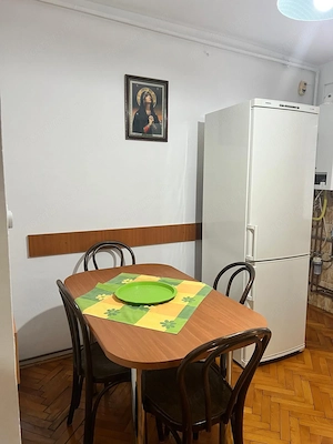 APARTAMENT CU 3 CAMERE ZONA ARADULUI- Cugir la 130.000 euro - imagine 2