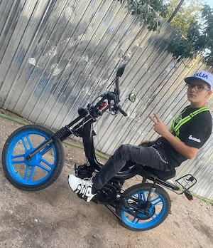 Moped first bike 50cc 2t Merge extrem de bine. - imagine 2