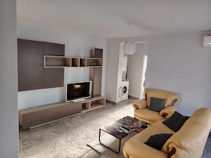 Închiriez apartament 2 camere Dumbrăvița 