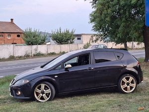 Seat Leon FR 2.0 170cp - imagine 2