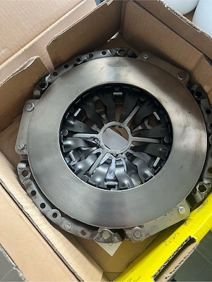 Kit Ambreiaj Audi A6 C6 - imagine 3