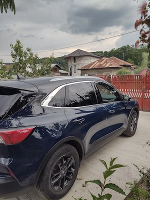 Ford Kuga hybrid diesel 2.0 ecoblue 150 cai 71000 km  - imagine 4