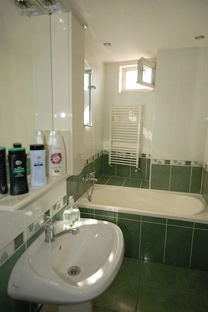 Inchiriez apartament  80mp in Hunedoara,zona Mendi  - imagine 6
