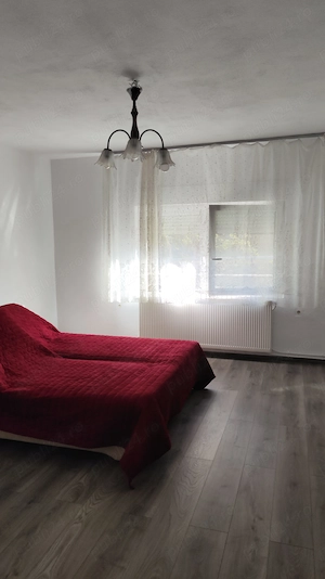 Vind casă cu gradina  - imagine 3