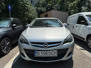 Opel Astra J Sedan 1.4 Turbo 140 CP   2018 - imagine 5