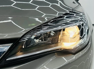 Opel Astra - imagine 10