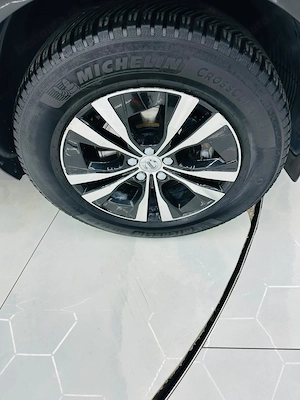 Volvo XC60 - imagine 9