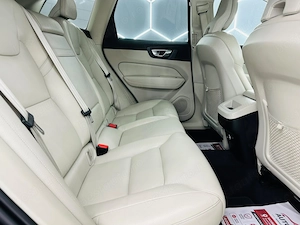 Volvo XC60 - imagine 7