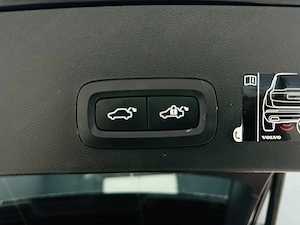 Volvo XC40 - imagine 17
