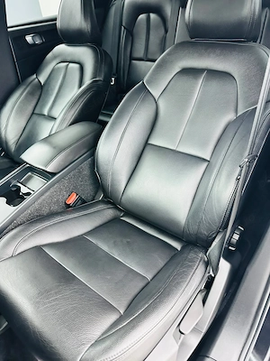 Volvo XC40 - imagine 20