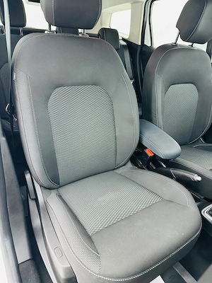 Dacia Duster - imagine 18