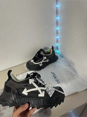 Adidași Off-White Odsy-1000 Black White   Mărimea 40   Cu Dustbag