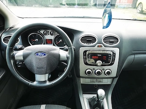 Ford Focus 2 Facelift Break 1.6 diesel 2010 - imagine 4