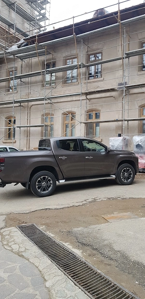 Mitsubishi L200 - imagine 10