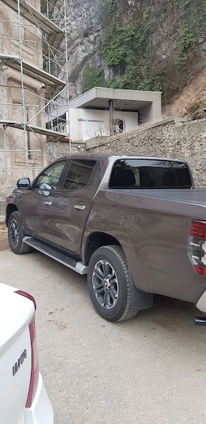 Mitsubishi L200 - imagine 9