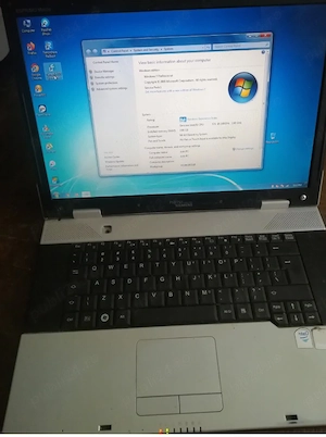 Laptop Fujitsu Esprimo V6535