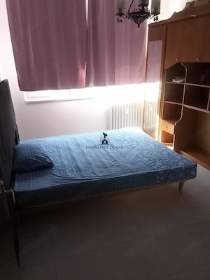 Vanzare Apartament 2 Camere Semidecomandat Bd.Alexandru Obregia - imagine 2