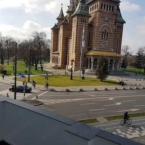 Închiriez direct proprietar apartament ultracentral