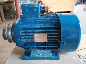 motor electric2,2kw 3000 Romanesc