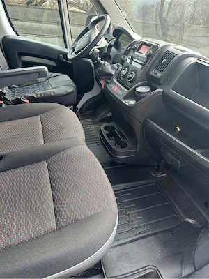 peugeot boxer 2.2 diesel  140cp doka 2023 40 mii km bena 3.0 m - imagine 6