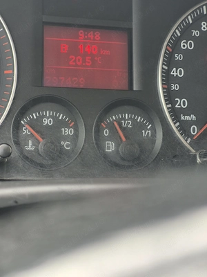 Volkswagen Touran (2004)   1.9 TDI, 5 Locuri, Motor 160.000 km - imagine 6