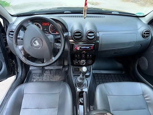 Dacia Duster Prestige 1.6 Mpi  Euro 5 162000 km reali Fara rugina!! - imagine 4