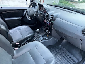 Dacia Duster Prestige 1.6 Mpi  Euro 5 162000 km reali Fara rugina!! - imagine 5