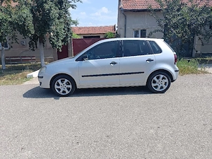 Vw polo 12 benzina cu climă  - imagine 4