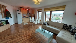 Apartament 3 camere zona Strand