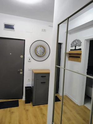 Apartament 3 camere moderne zona Calea Surii Mici - imagine 7