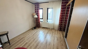 Apartament 3 camere decomandate Calea Dumbrăvii - imagine 3