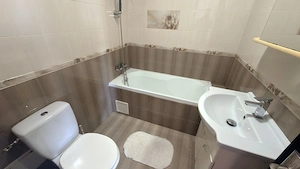 Apartament modern 2 camere zona Dioda - imagine 11