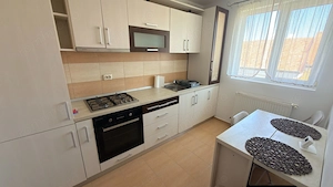 Apartament modern 2 camere zona Dioda - imagine 6