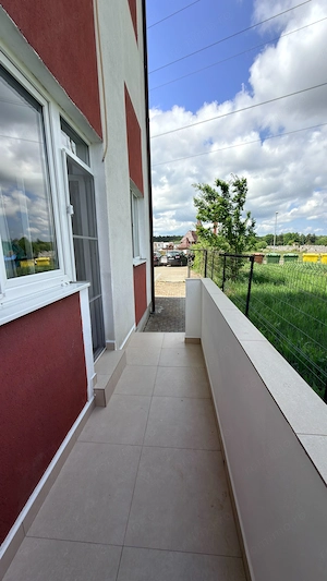Apartament 2 camere cu curte zona Calea Cisnadiei - imagine 5