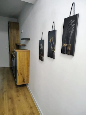 Apartament 3 camere moderne zona Calea Surii Mici - imagine 18