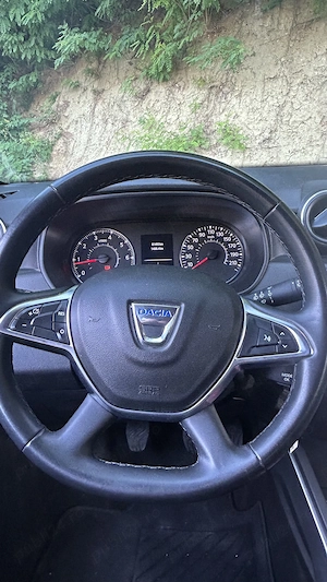 Dacia Duster, 1.3 TCE, 130CP, 2019, EURO6 - imagine 9
