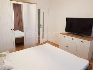 Apartament 3 camere in zona Alba Iulia - imagine 10