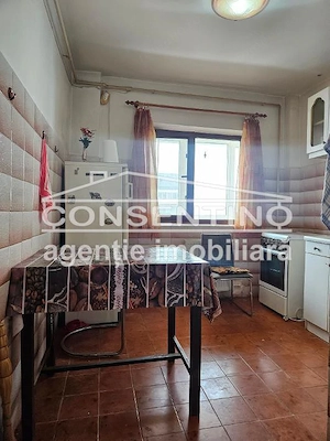 Se vinde imobil cu 2 camere , liber , pret 67900 - imagine 4