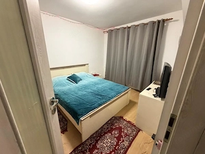 Apartament 2 camere decomandate zona Strand - imagine 2