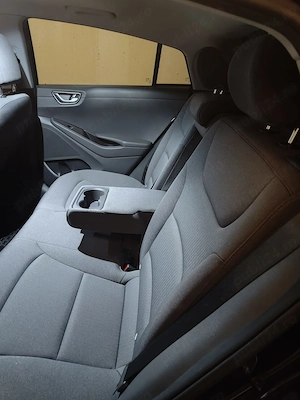 Vand Hyundai Ioniq, Stare foarte buna, Automat, August 2020 - imagine 7