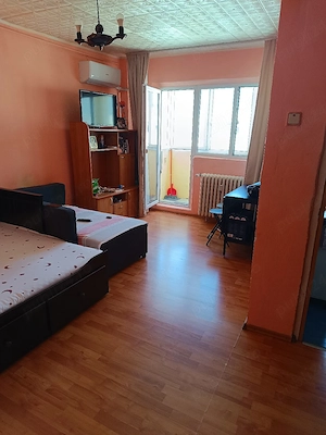 Vand garsoniera confort 1