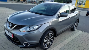 NISSAN QASHQAI 10 2014 TEKNA  1.6 dCi  Navi Panoramic Led Camere Lane Front  Assist  