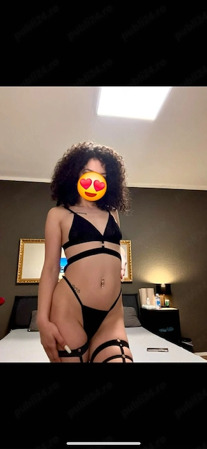 Vanessa Curlly 23 Ani ! Fanteziile tale sunt la mine !   Pozele îmi apartine . Nu raspund la Mesaje!